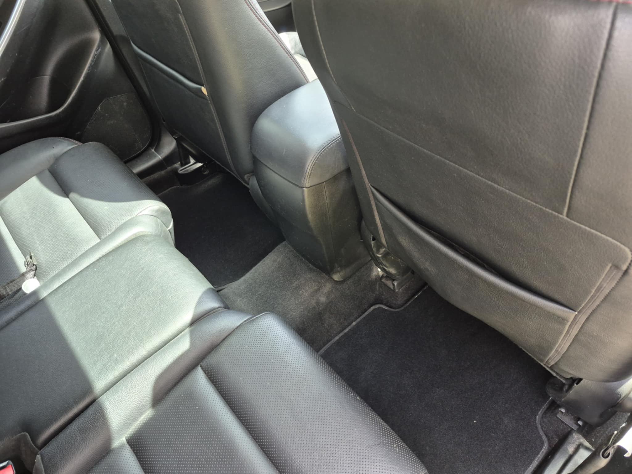 Travaux de nettoyage automobile 24