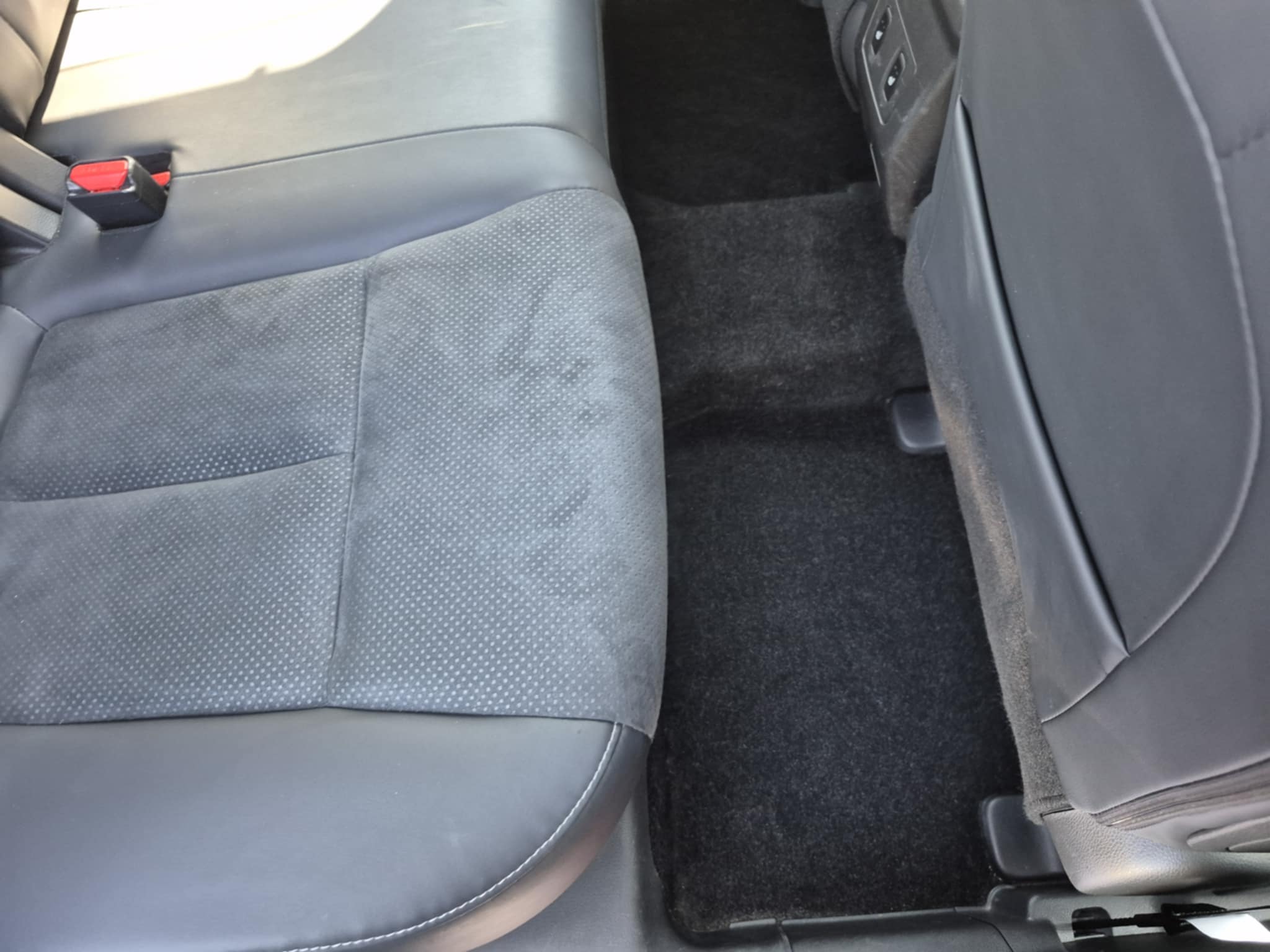 Travaux de nettoyage automobile 29